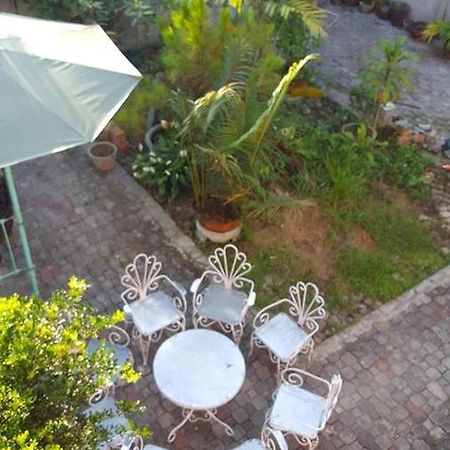 The Casting Homestay 후에 외부 사진